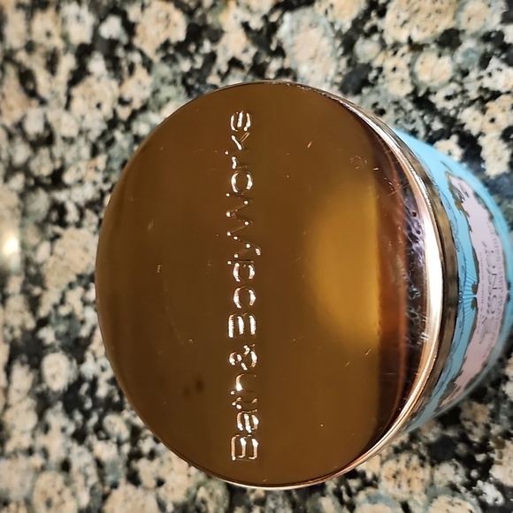 BBW Sweetest Song Exclusively Fragranced  Soy Wax Candle - Picture 3 of 4